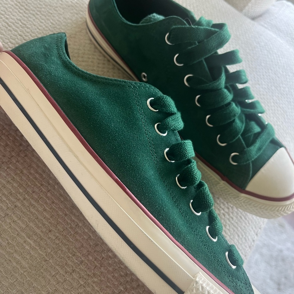 Converse Men's sz 11.5 women sz 13.5 Forest Green Suede Look Sneakers - Picture 10 of 10